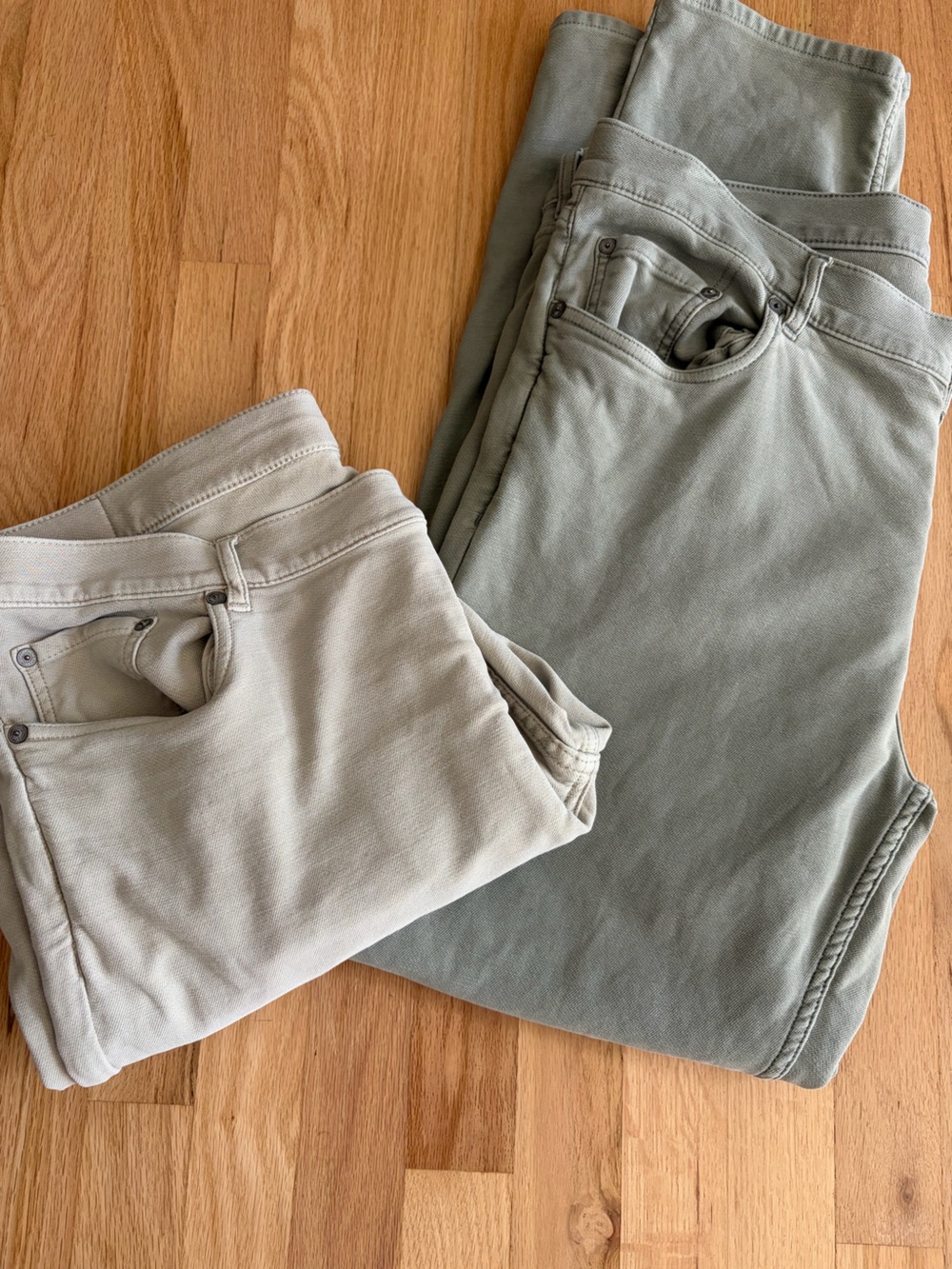 LOT BUNDLE two pairs Faherty Stone green Stretch Terry 5 Pocket pants trousers